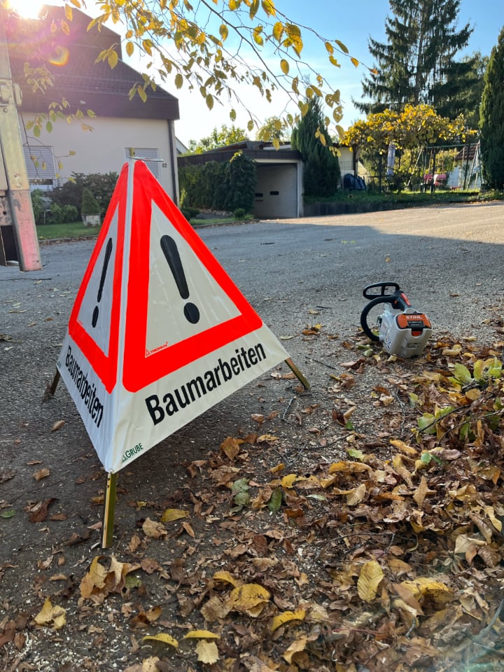 Absicherung bei Baumarbeiten – Sicherheit für alle Beteiligten