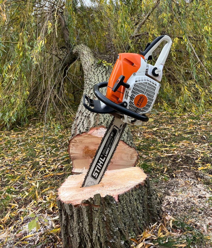 Motorsäge nach Einsatz